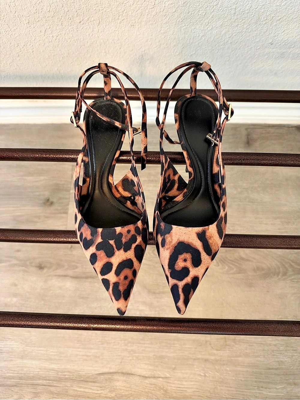Women's Leopard Print Pointed-Toe Heels